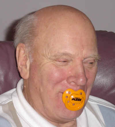The Dummy.jpg (136468 bytes)