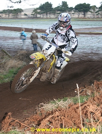 jasonthomas.jpg (145099 bytes)
