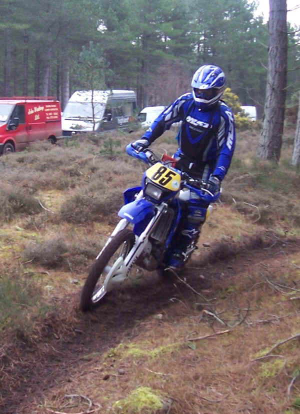 lossie01.jpg (389032 bytes)